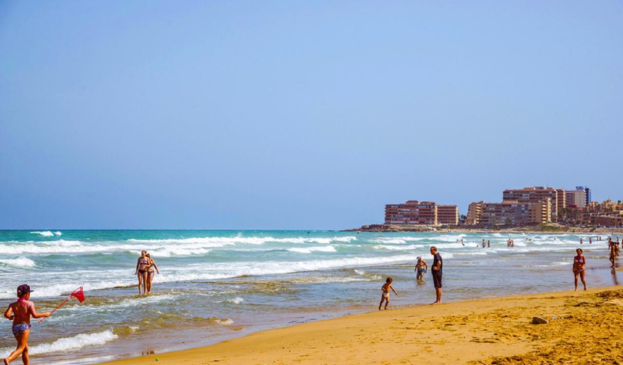 Apartamento Laloma 72 Torrevieja Dış mekan fotoğraf
