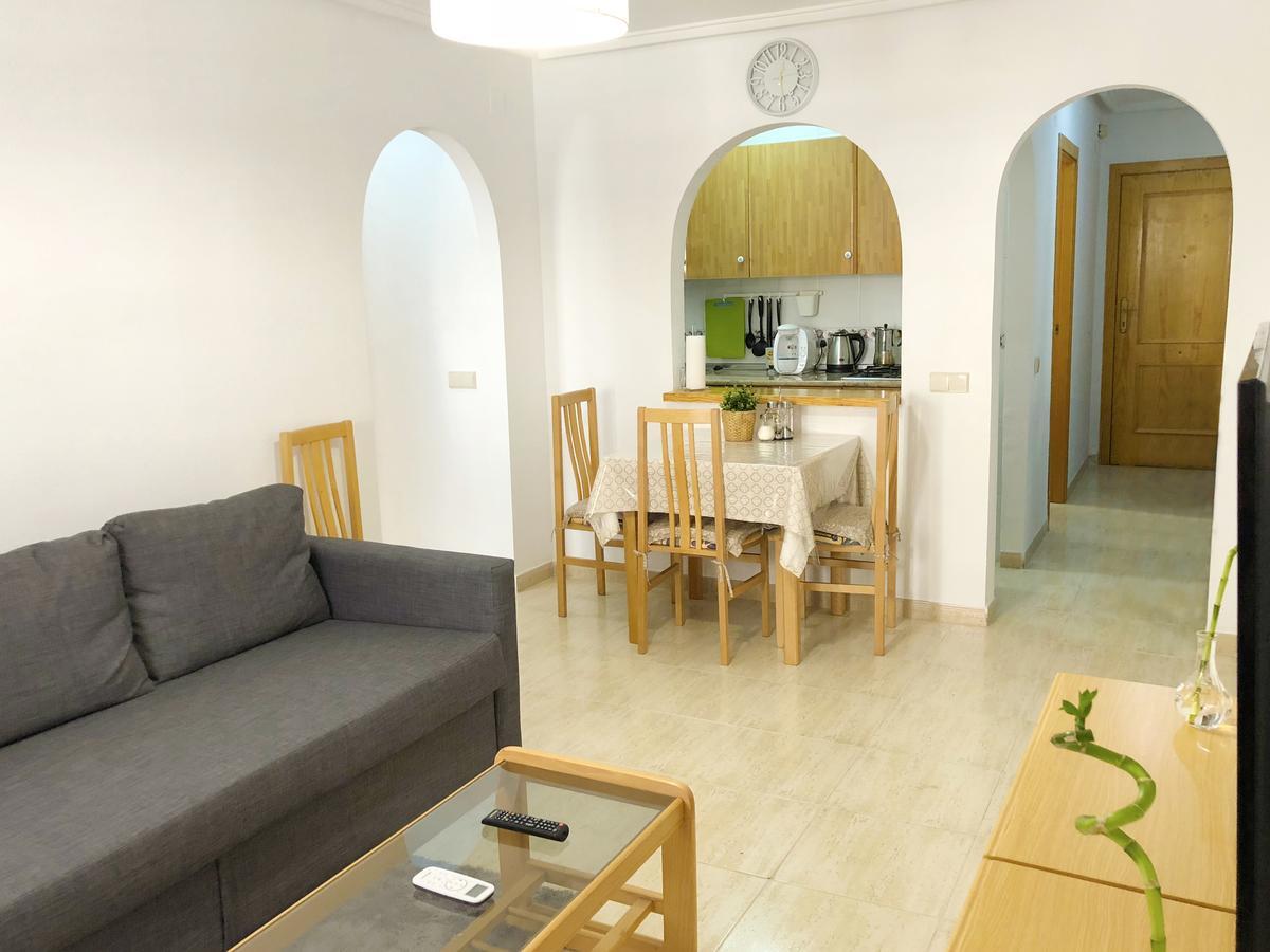Apartamento Laloma 72 Torrevieja Dış mekan fotoğraf
