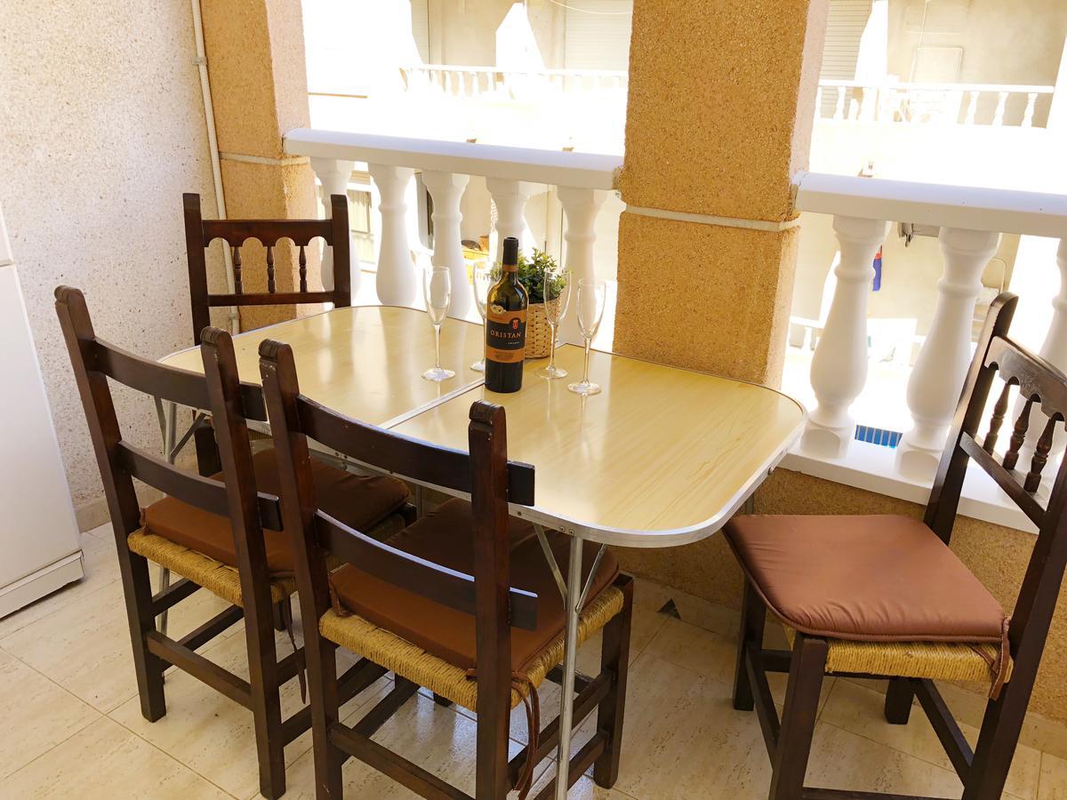 Apartamento Laloma 72 Torrevieja Dış mekan fotoğraf